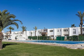 Sun and relax at the Tropicana beach Roquetas De Mar